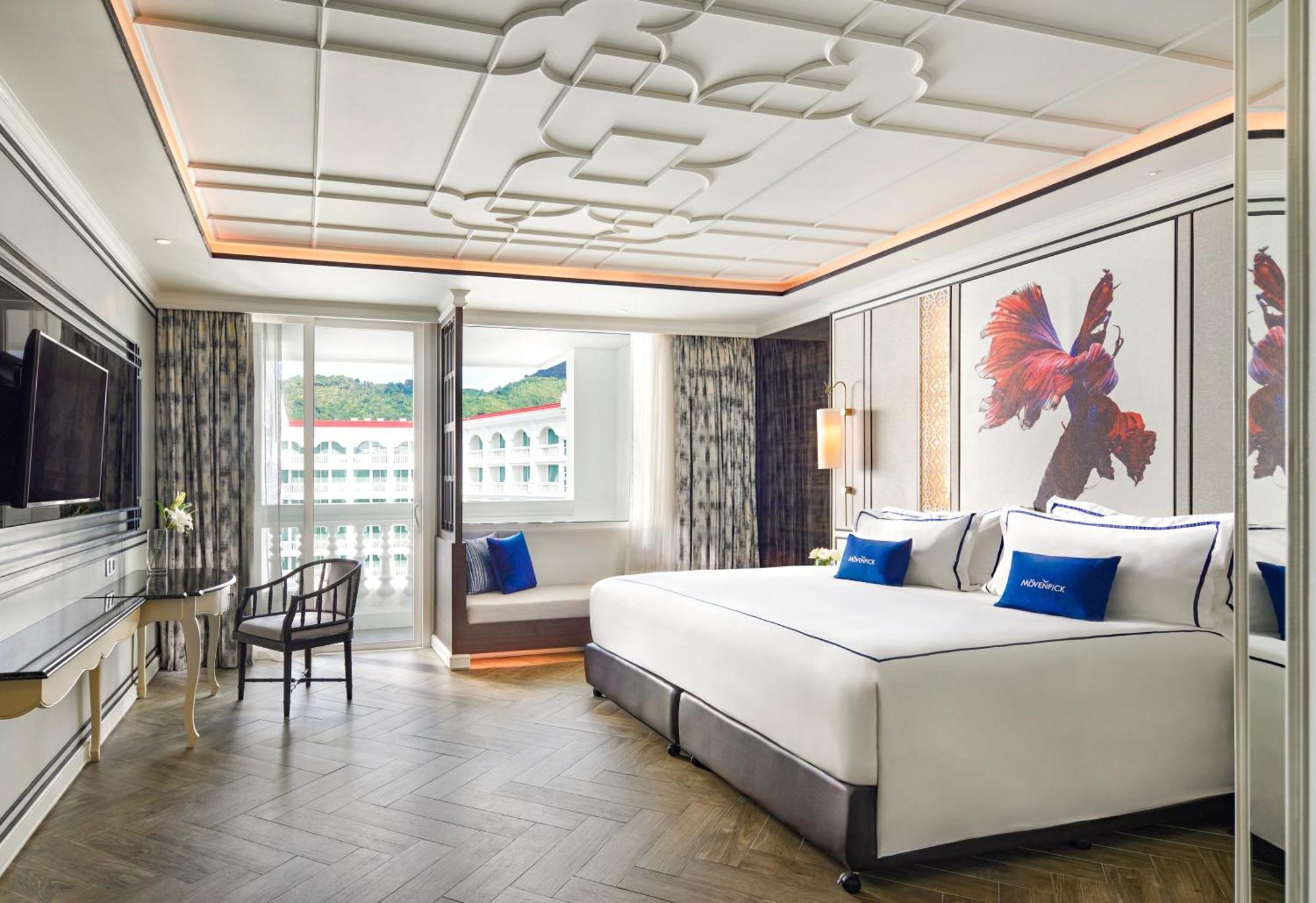 Moevenpick Myth Hotel Patong Phuket Exterior photo Deluxe Room